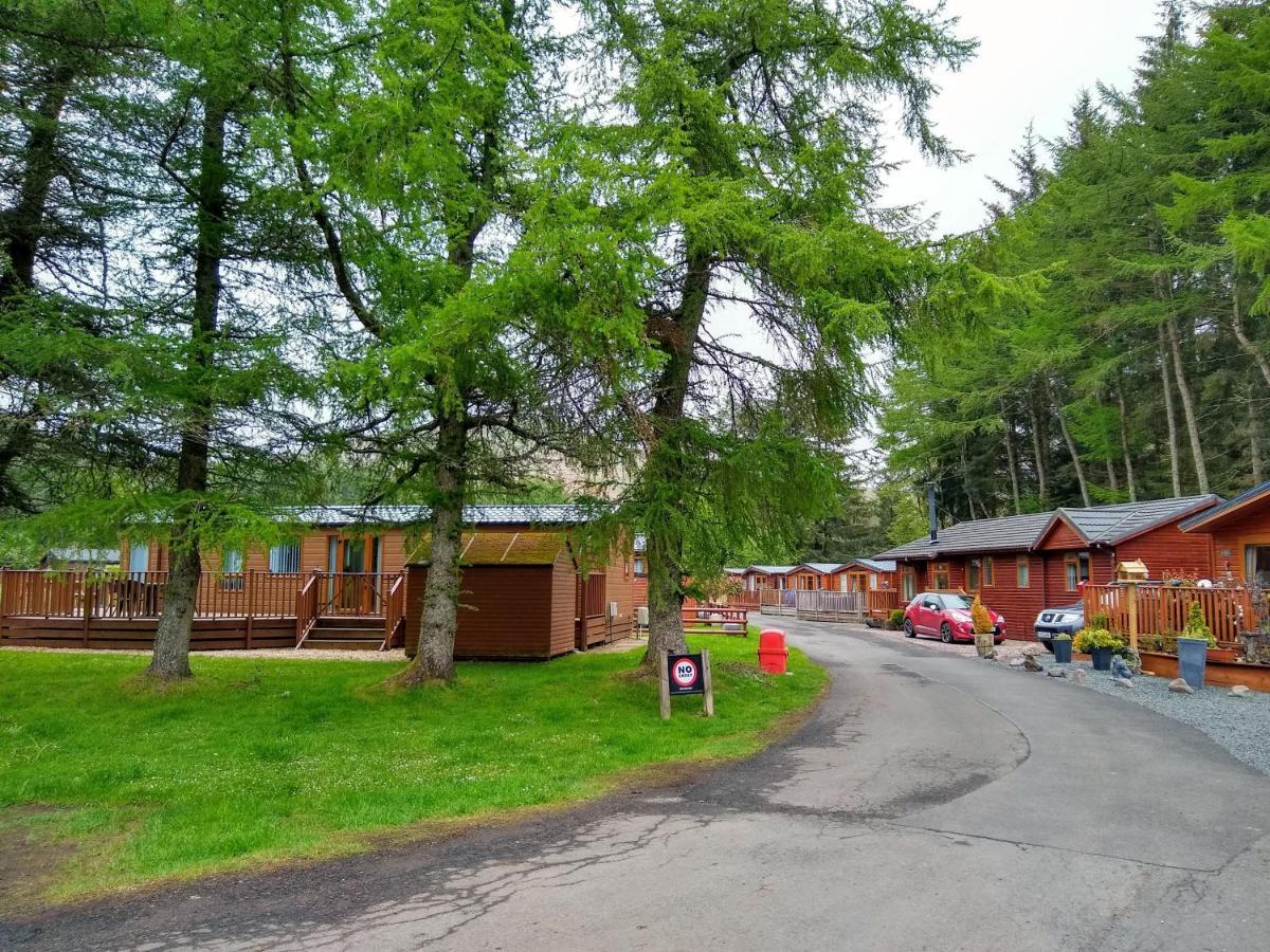 Lazy Days Lodge Glendevon Zewnętrze zdjęcie
